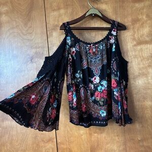 Bila Black Floral Print Cut-Out Shoulder Flowy Long Sleeve Lace Top
